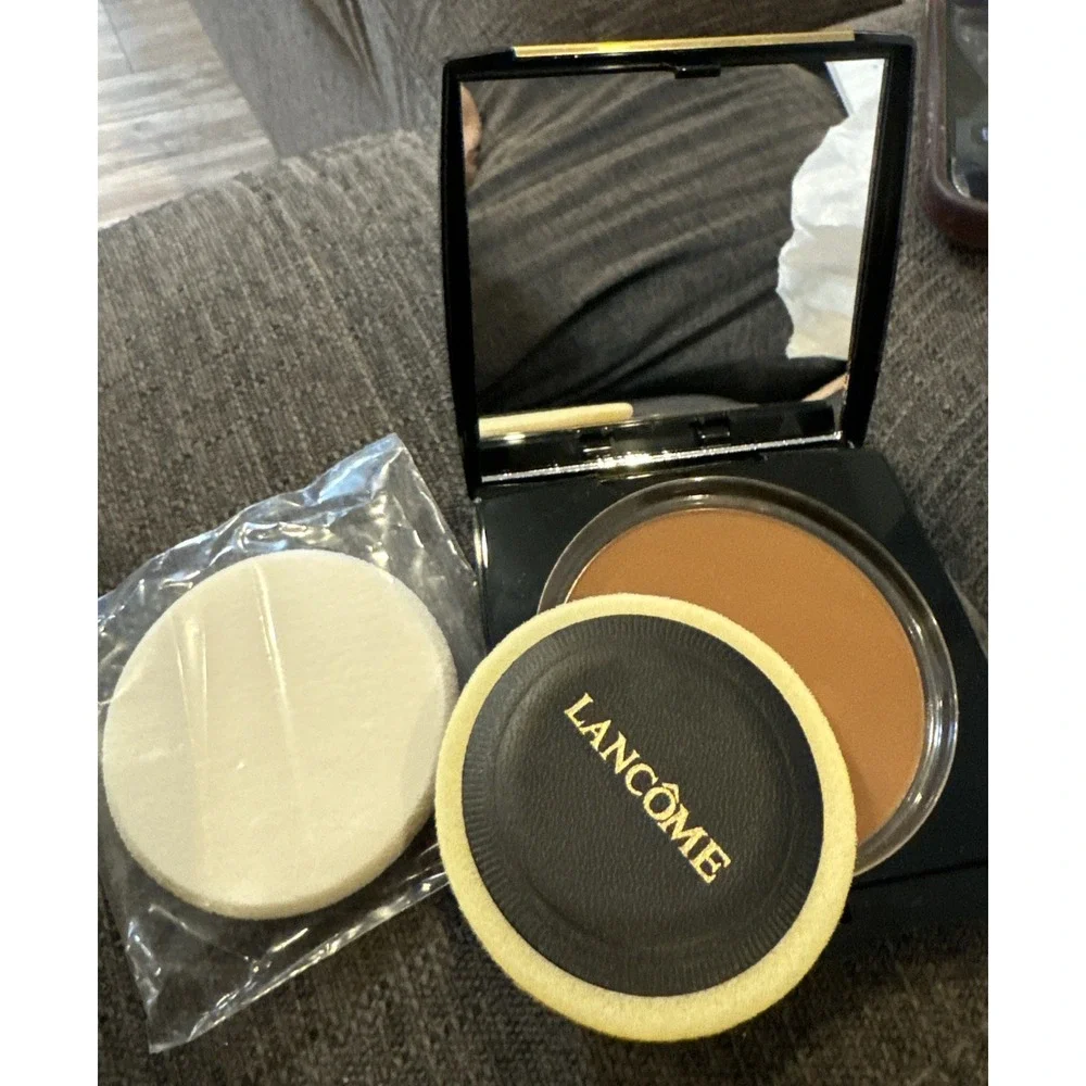 Lancome‎ Dual Finish Powder & Foundation All Day Wear, Suede W 520